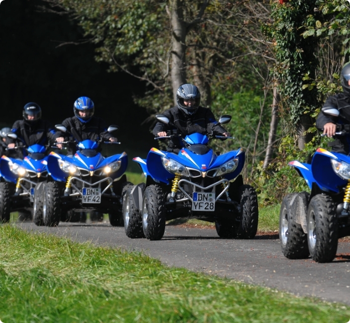 Quads bei der Fahrt