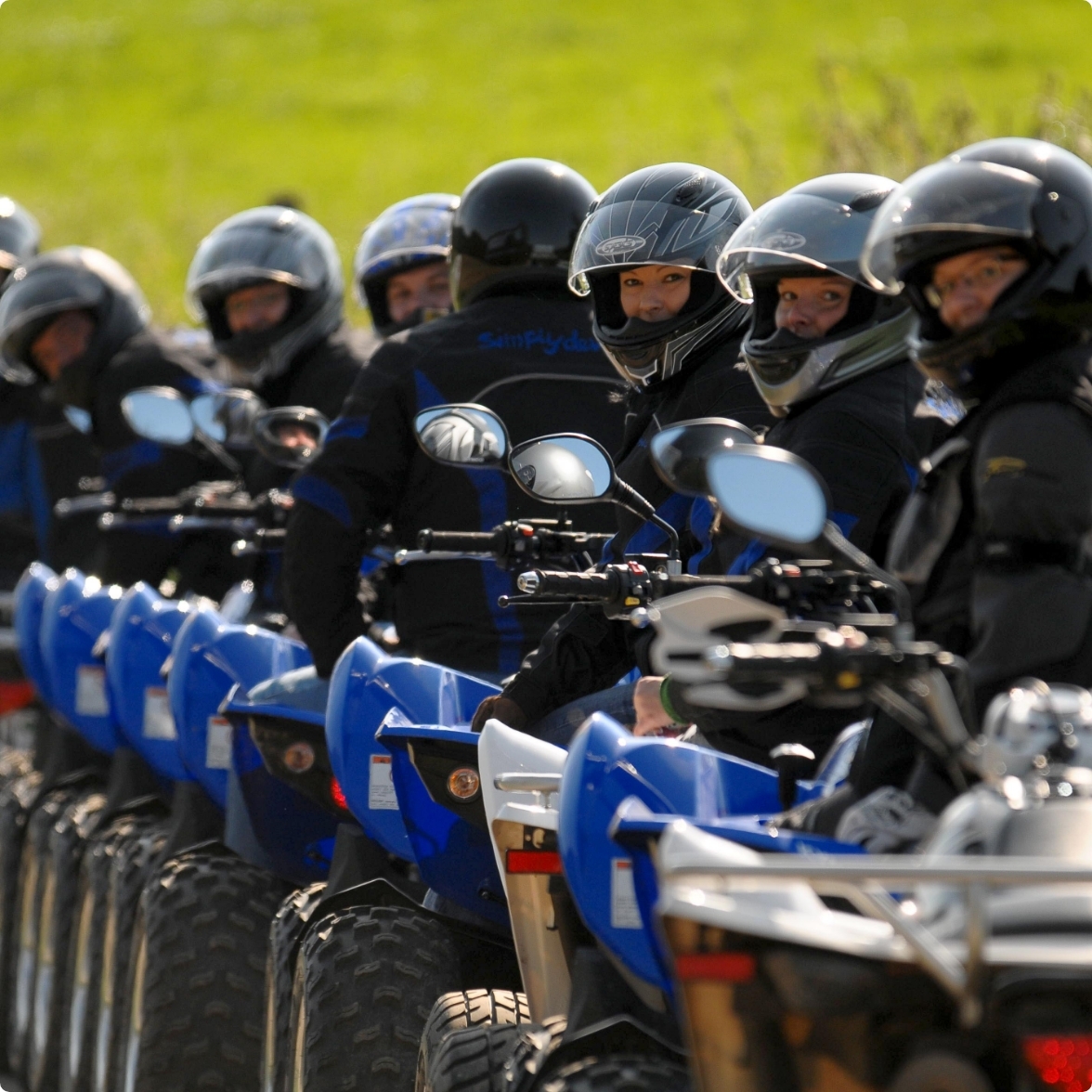 Gruppe auf Quads